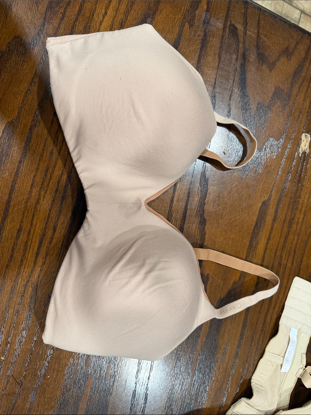 Calvin Klein Light Nude Seamless T-Shirt Bra